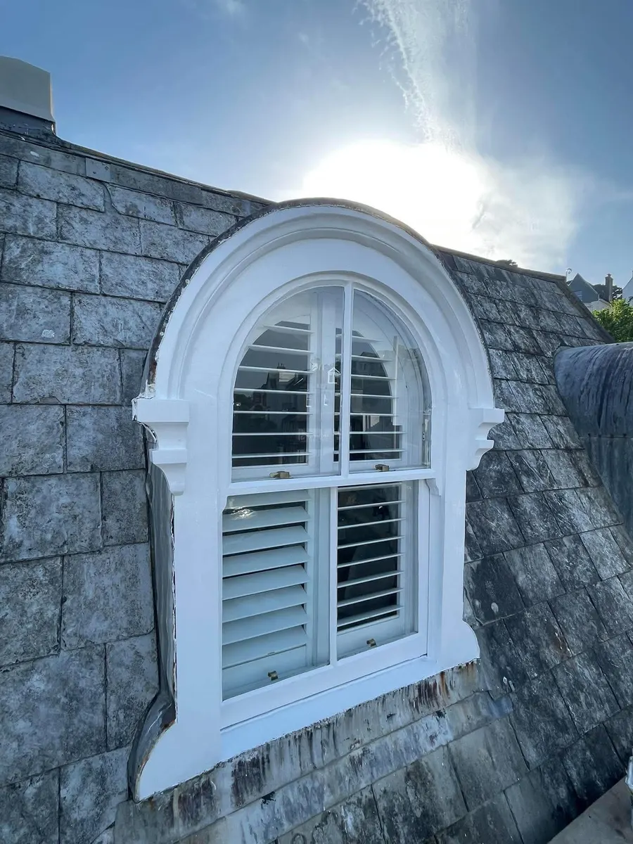 Harbour Hotel windows, Fowey, photo 3