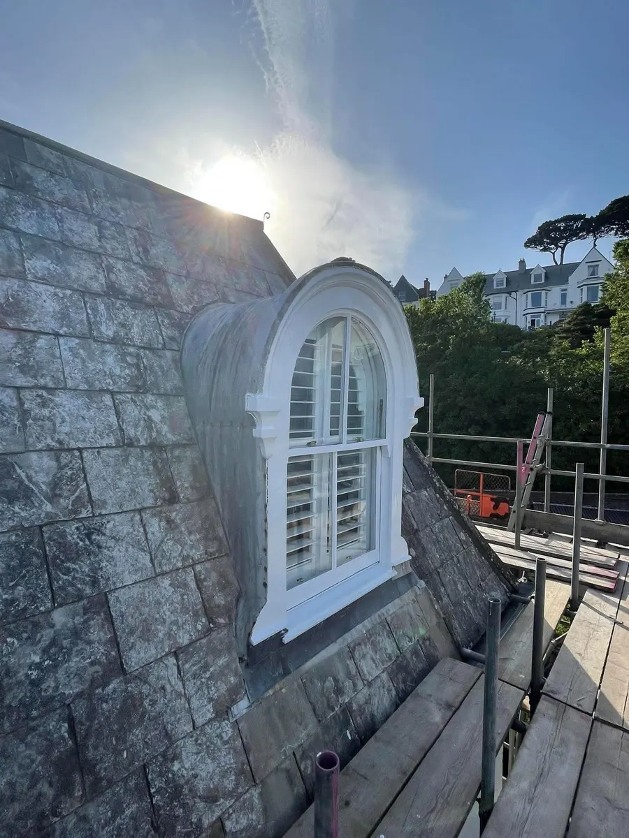Harbour Hotel windows, Fowey, photo 8