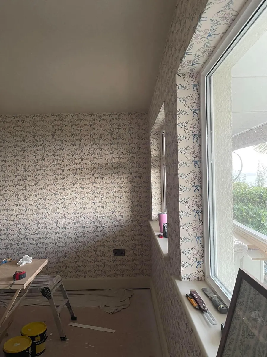 Wallpaper hanging, Mousehole