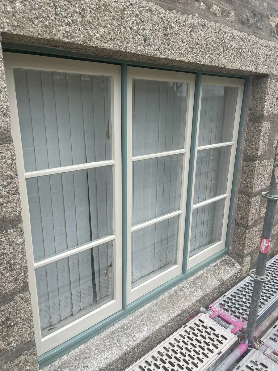 Window restoration and exterior decorating, St Michael's Mount, photo 19