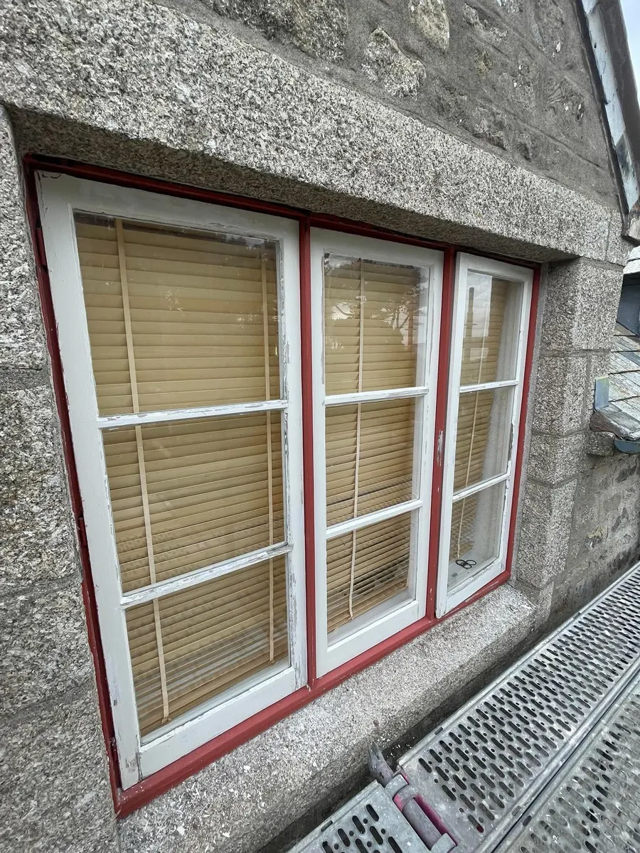 Window restoration and exterior decorating, St Michael's Mount, photo 8