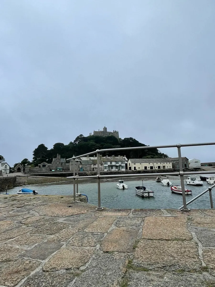 Window restoration and exterior decorating, St Michael's Mount, photo 9